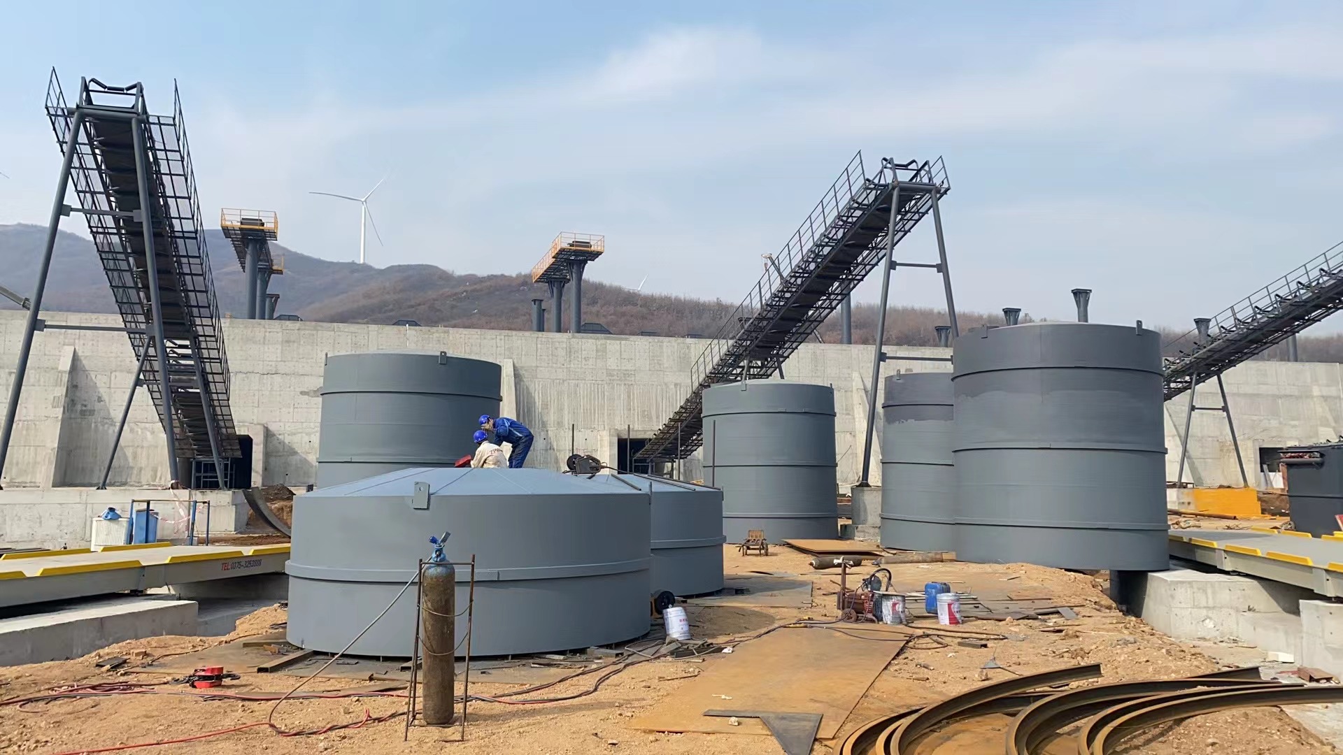 衢州骨料钢板仓河南项目大型骨料仓生产线进度